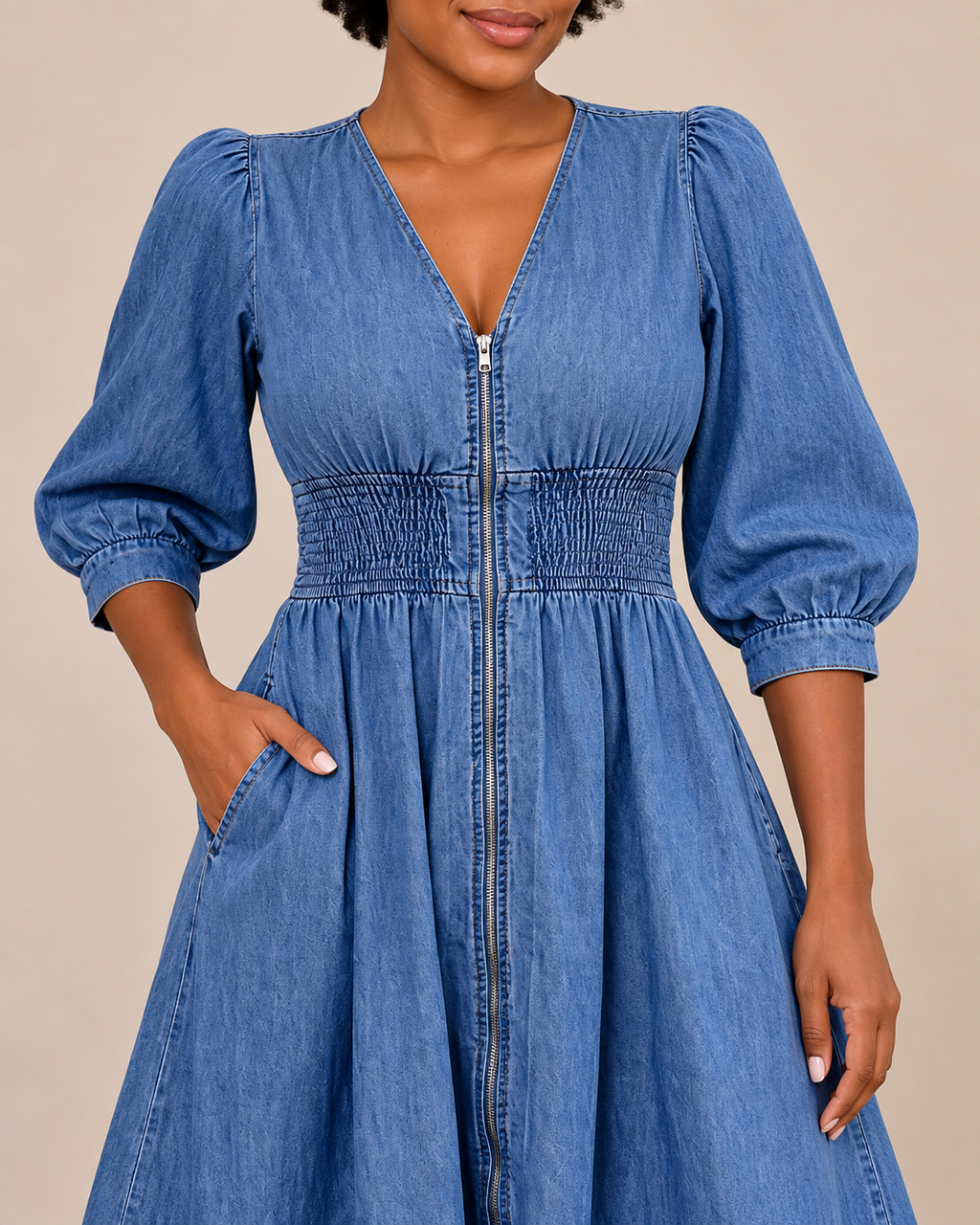 MOLIVRAÉ | blue | detail | curated-2026-09