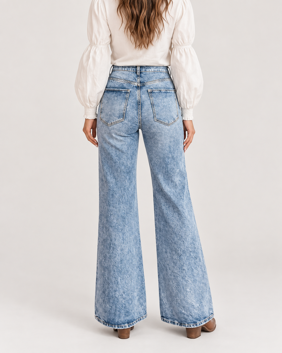 MOLIVRAÉ | beau-blue | back | curated-2026-09