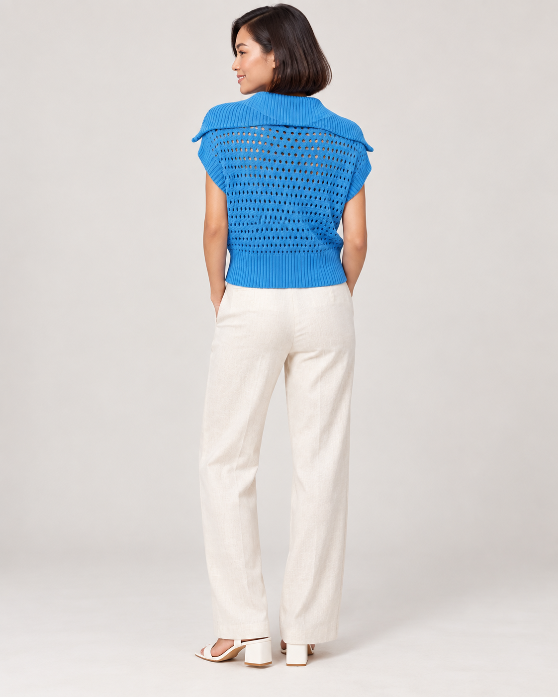 MOLIVRAÉ | sky-blue | back | curated-2026-09